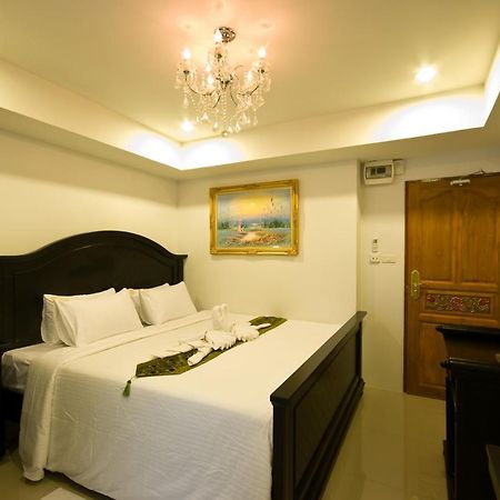 Richly Villa Bangkok Eksteriør bilde