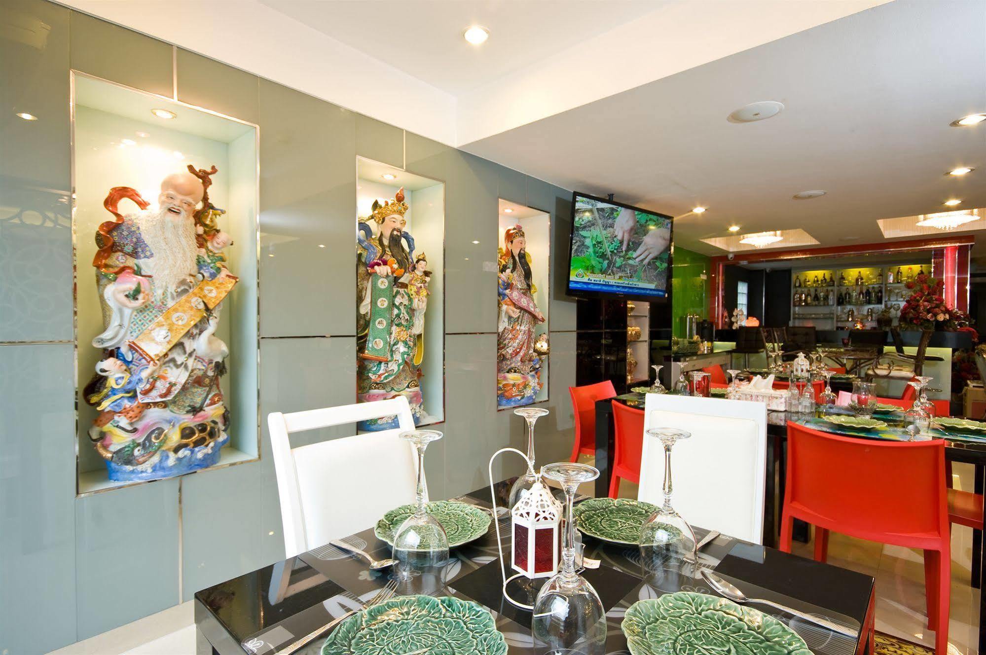 Richly Villa Bangkok Eksteriør bilde