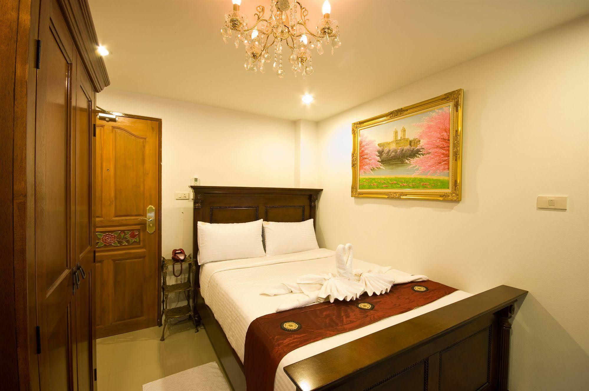 Richly Villa Bangkok Eksteriør bilde