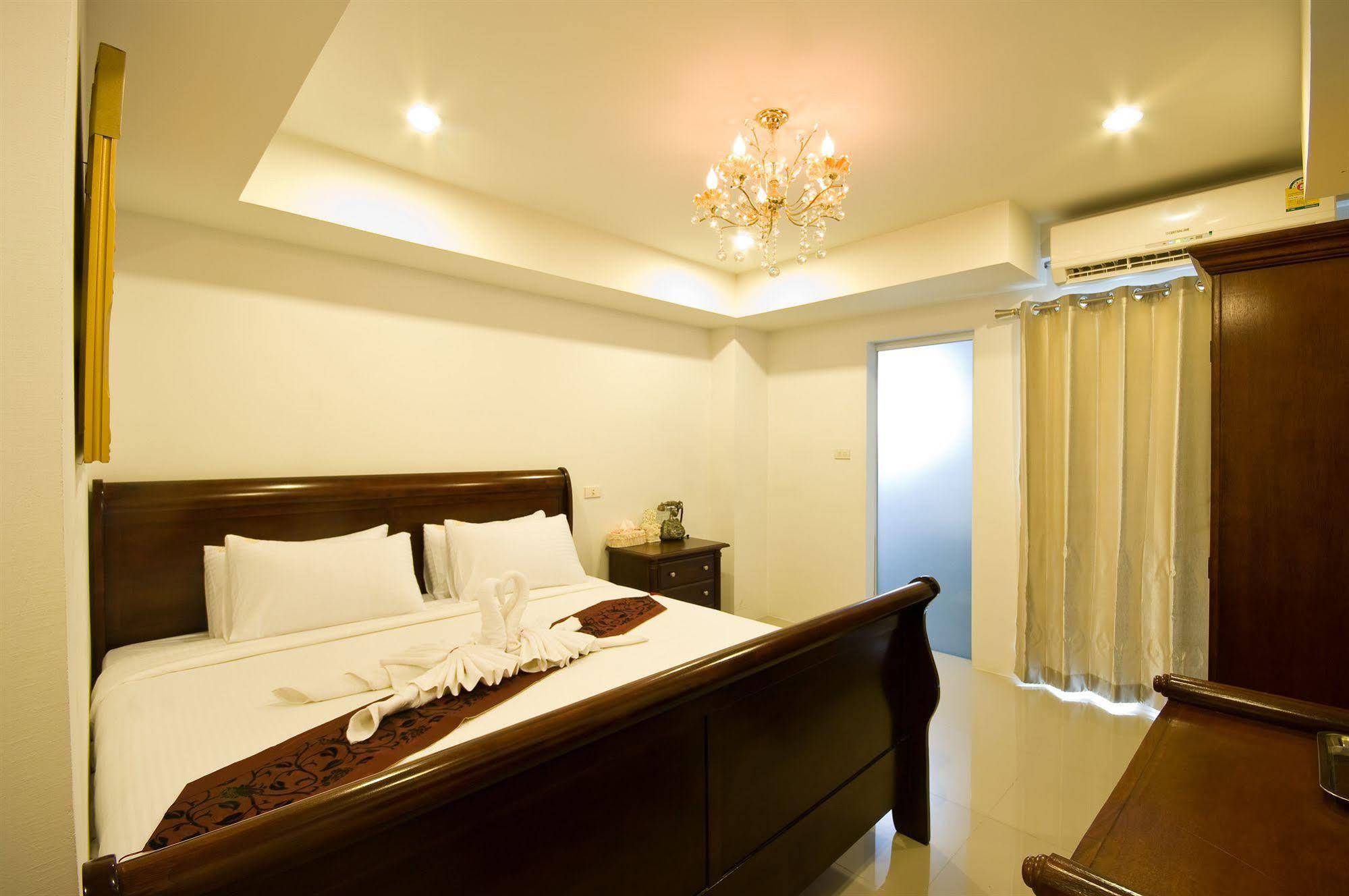 Richly Villa Bangkok Eksteriør bilde